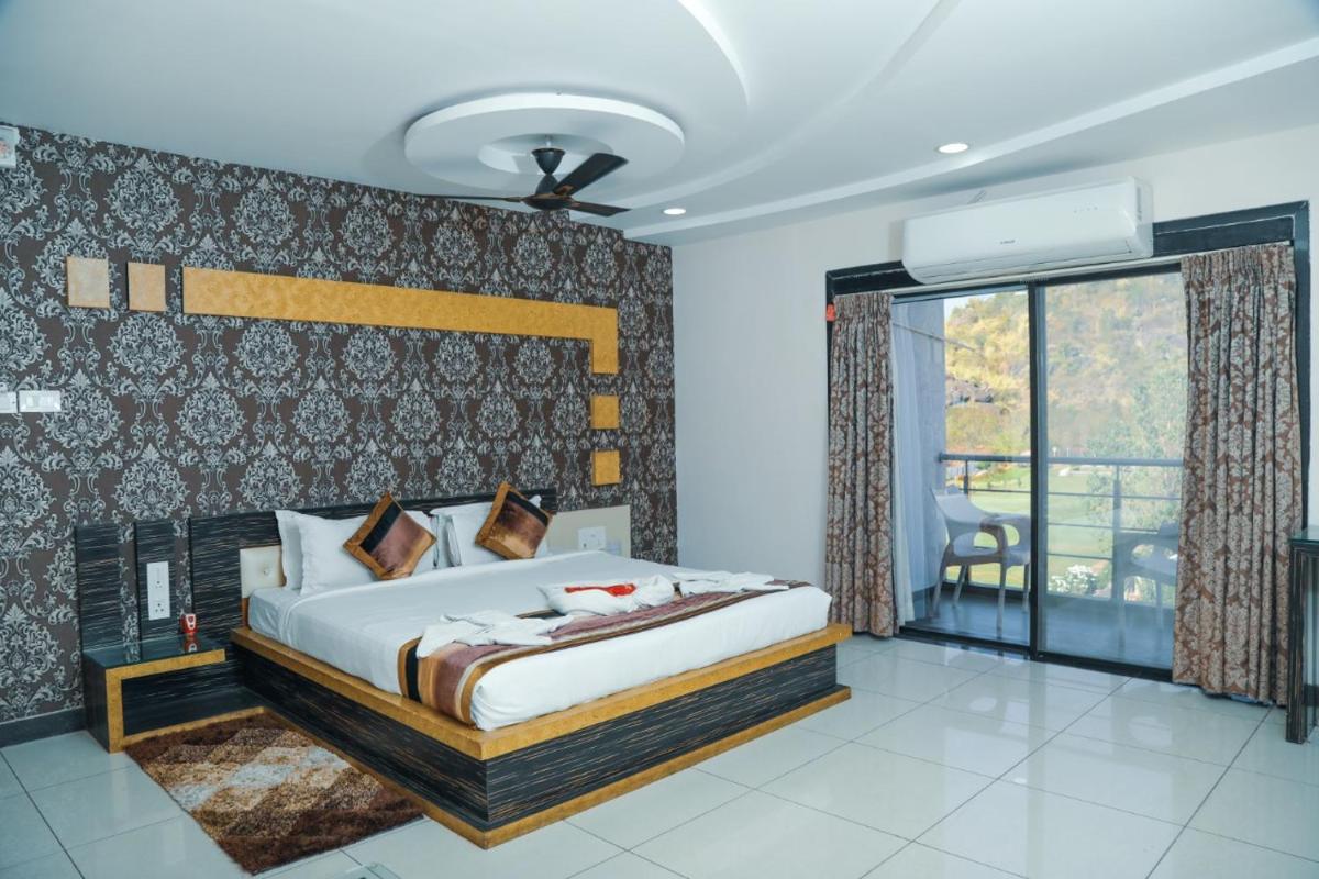 Hotel Green Palm - Housity