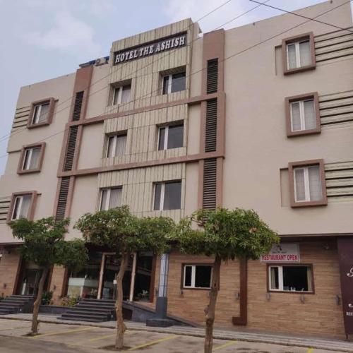 Hotel Solista - Housity