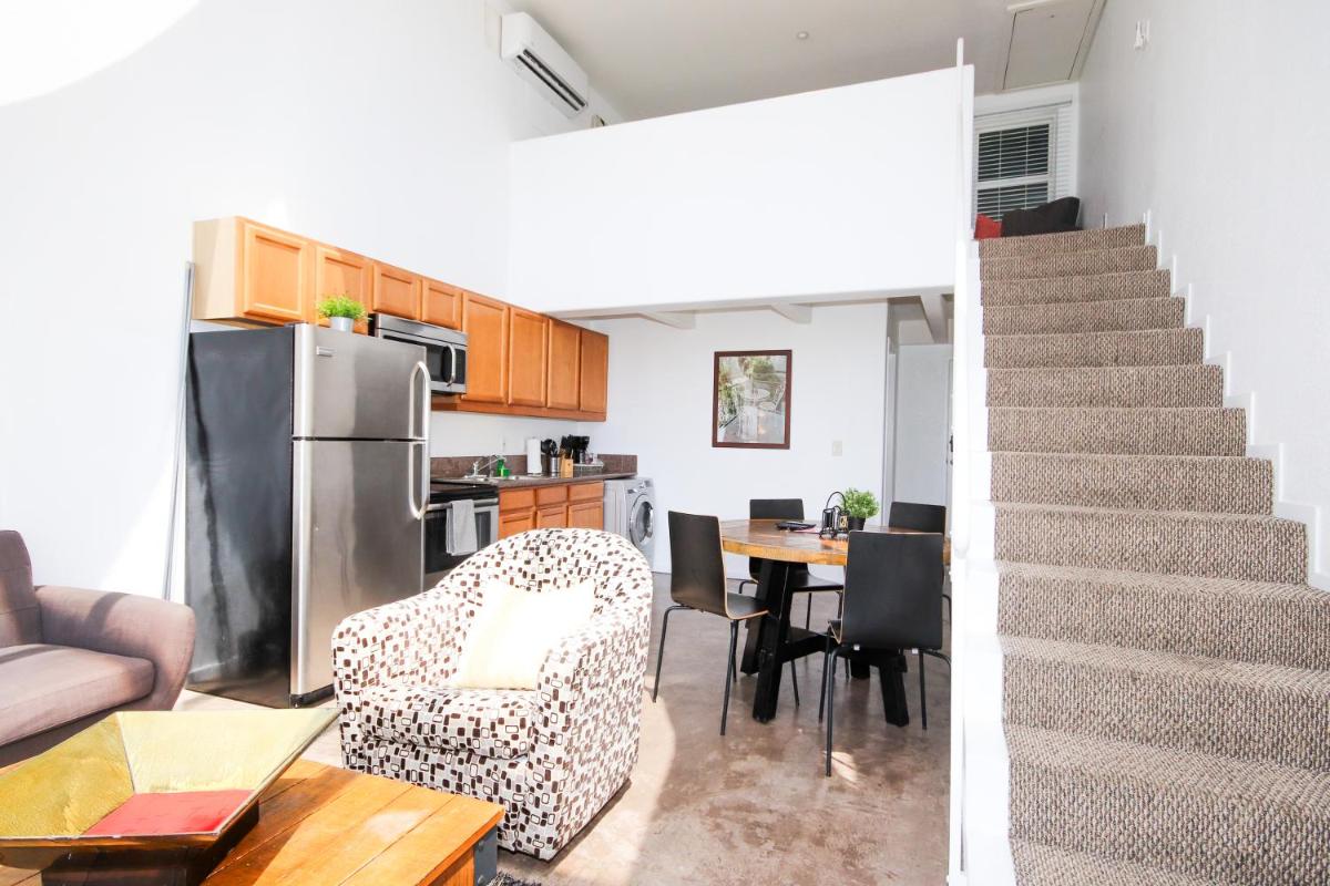 Little Italy Modern Lofts - Housity