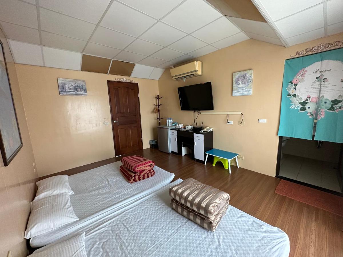 Tou Cheng Whale Watching Homestay - Housity