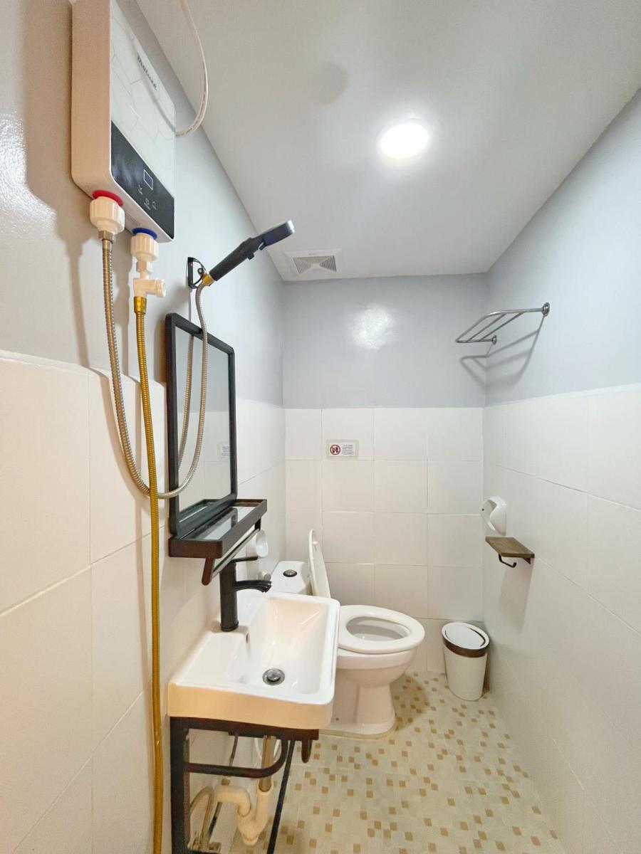 Suitetrails - Zuric Pension House