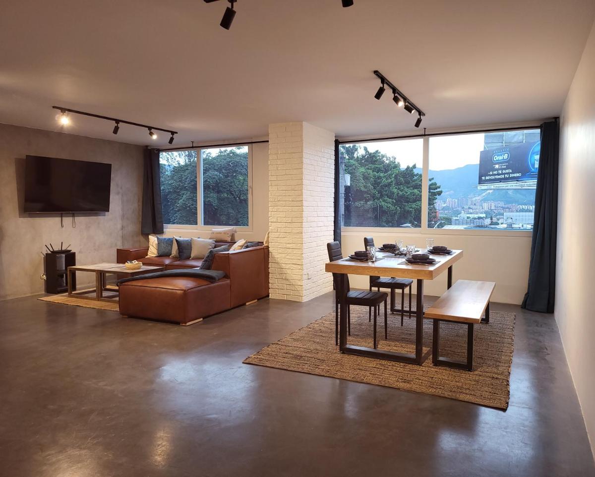 Suitetrails - Center City Flats - Apartments in El Poblado near Park Lleras, Medellin!
