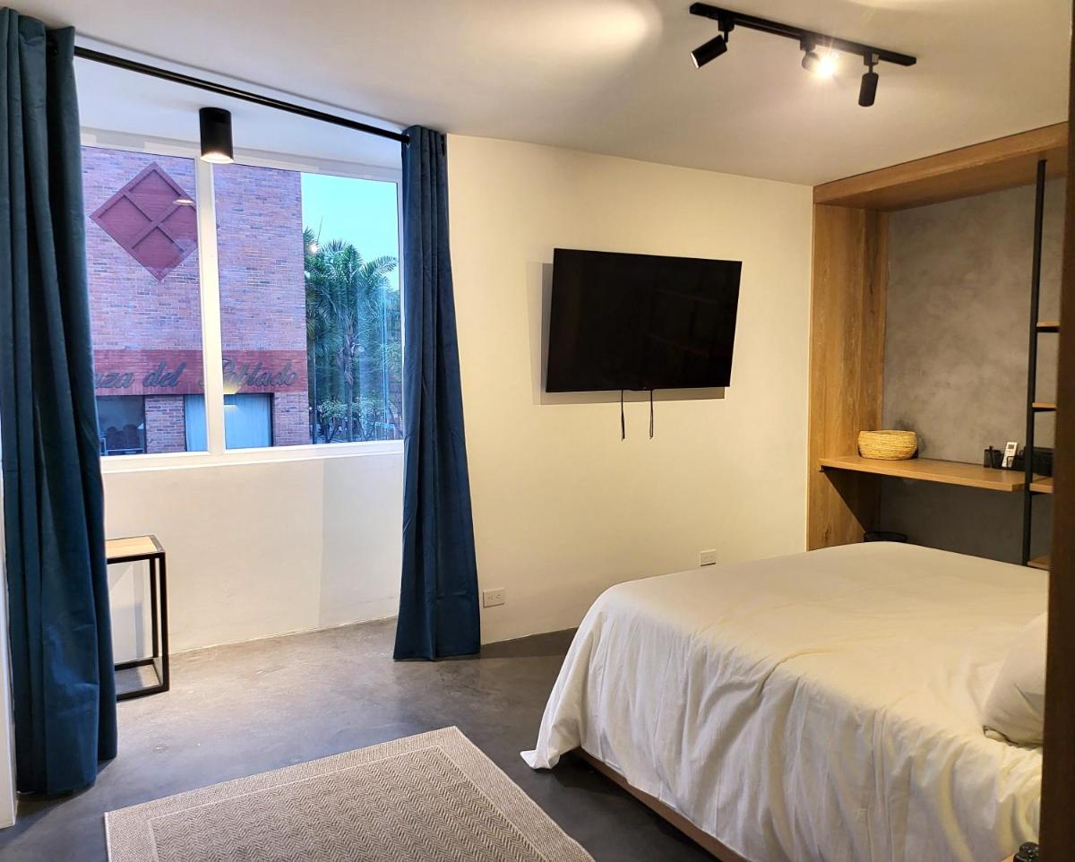 Suitetrails - Center City Flats - Apartments in El Poblado near Park Lleras, Medellin!