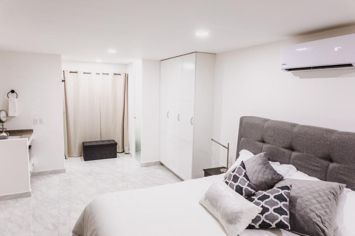 Suitetrails - SilverWhite Condo