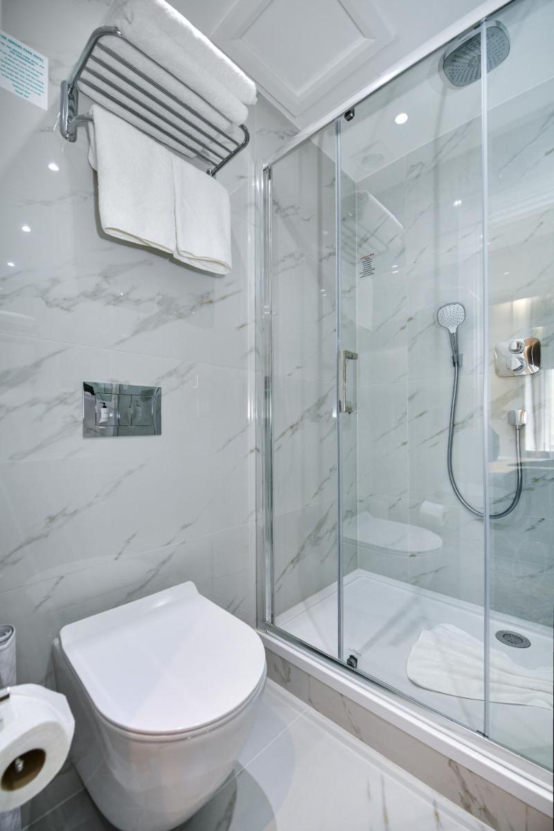 Queens Park Premier London Hyde Park - Housity