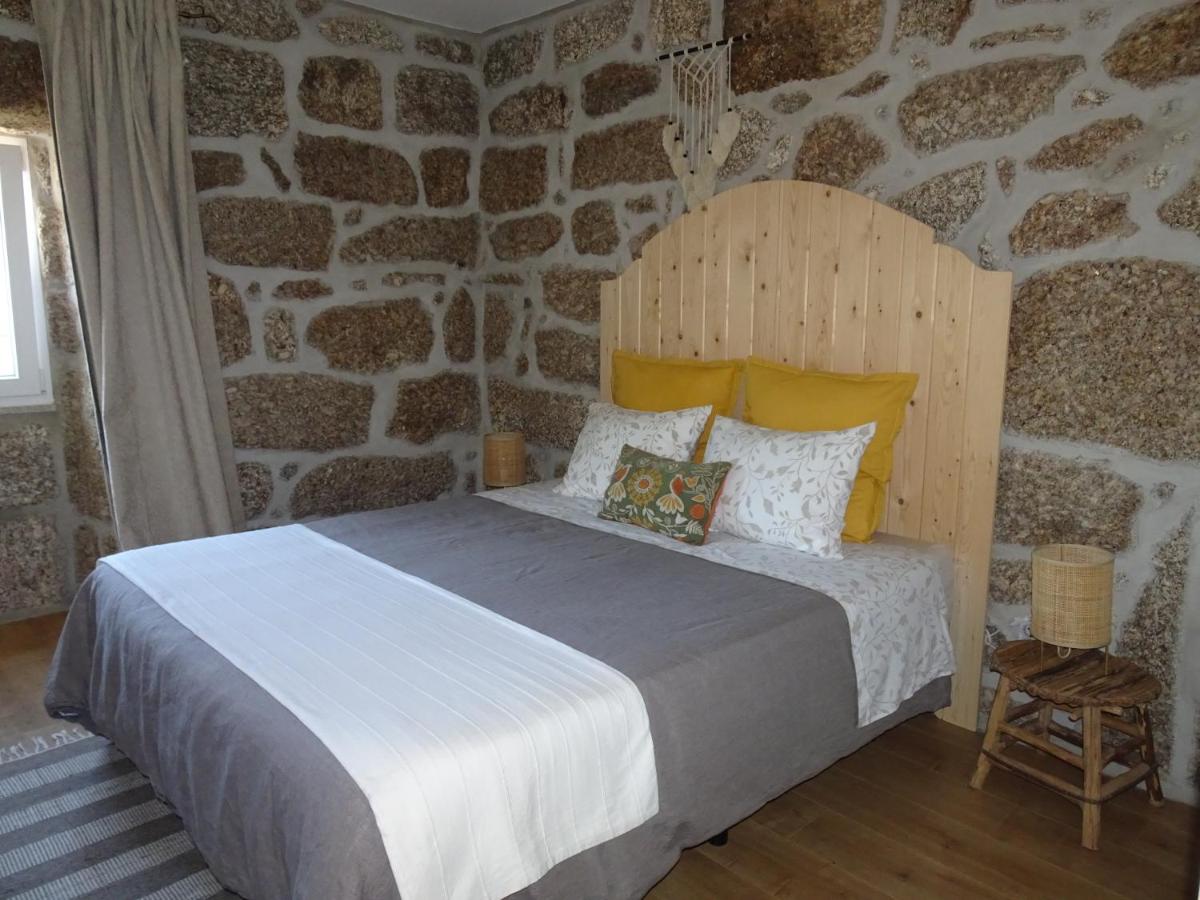 A CASA COM 2 PEREIRAS - Hizvo