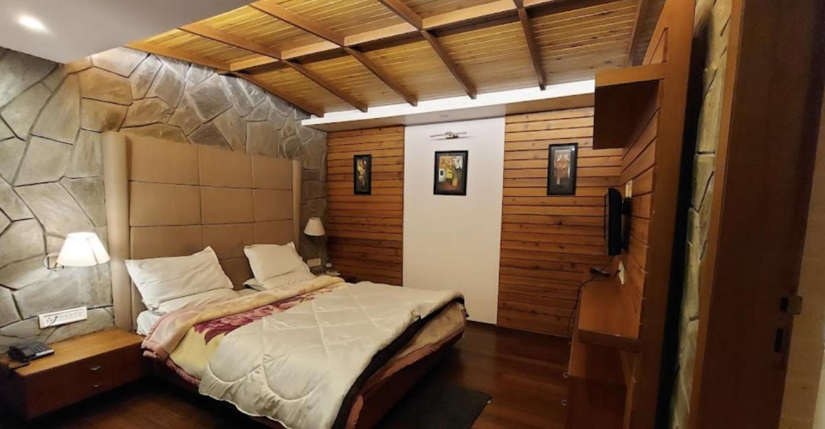 Suitetrails - Hotel Darjeeling Astro
