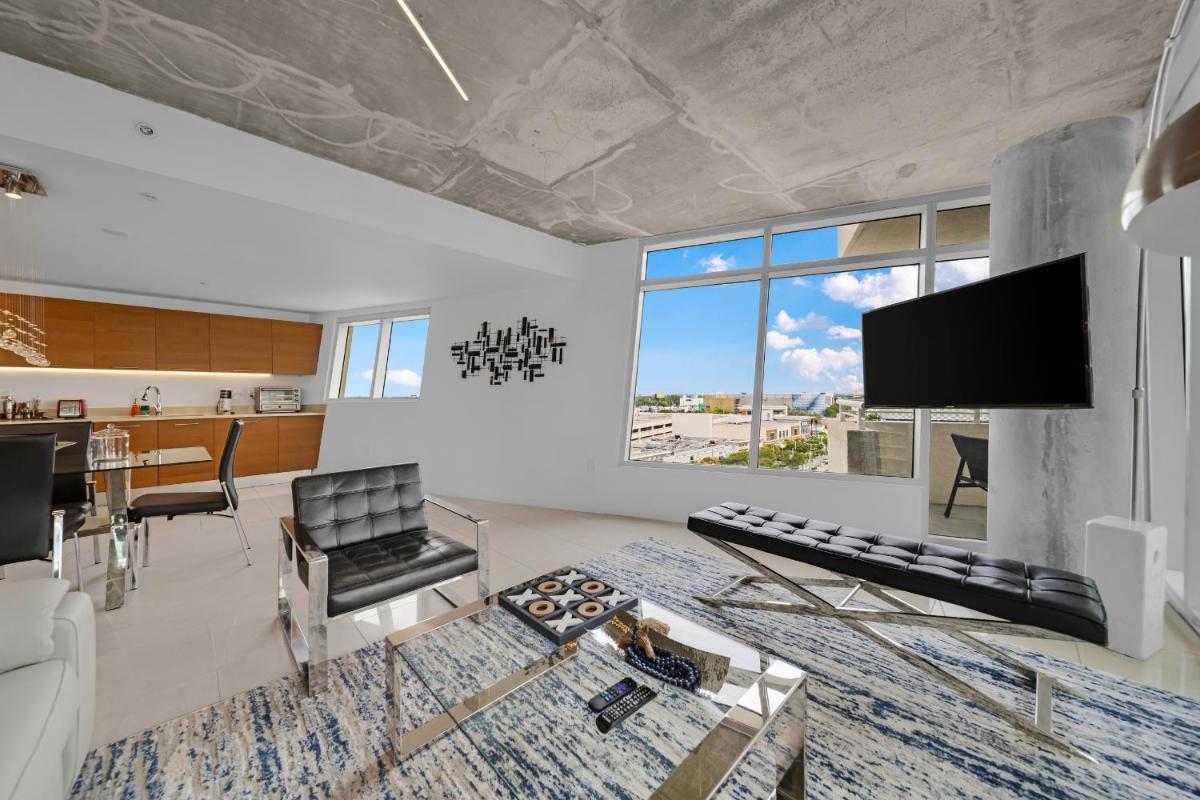 Suitetrails - Spacious 3-Bedroom Midtown Condo