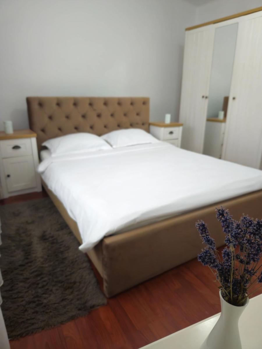 Suitetrails - Iosia Premium Apartment