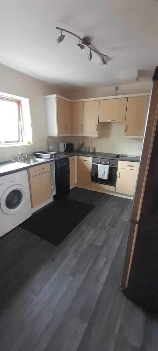 One bedroom with Great city views - Housity