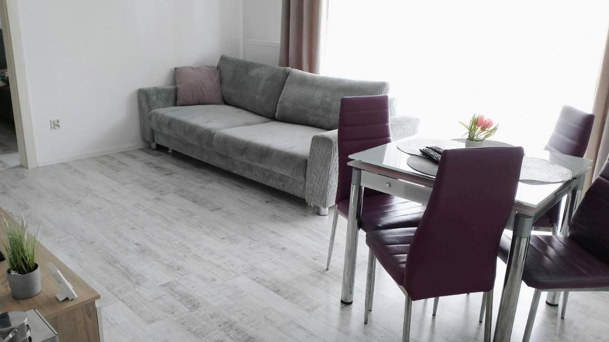 Apartament na Kruczej - Housity