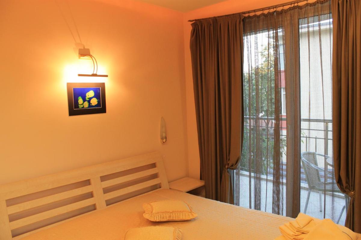 Stela Guest House - Housity