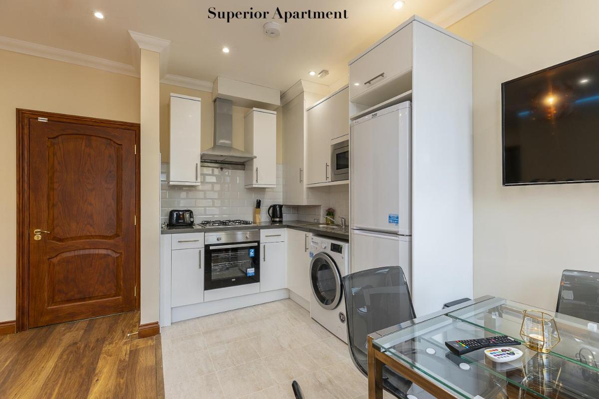 Stylish Apartment Kensington - Housity