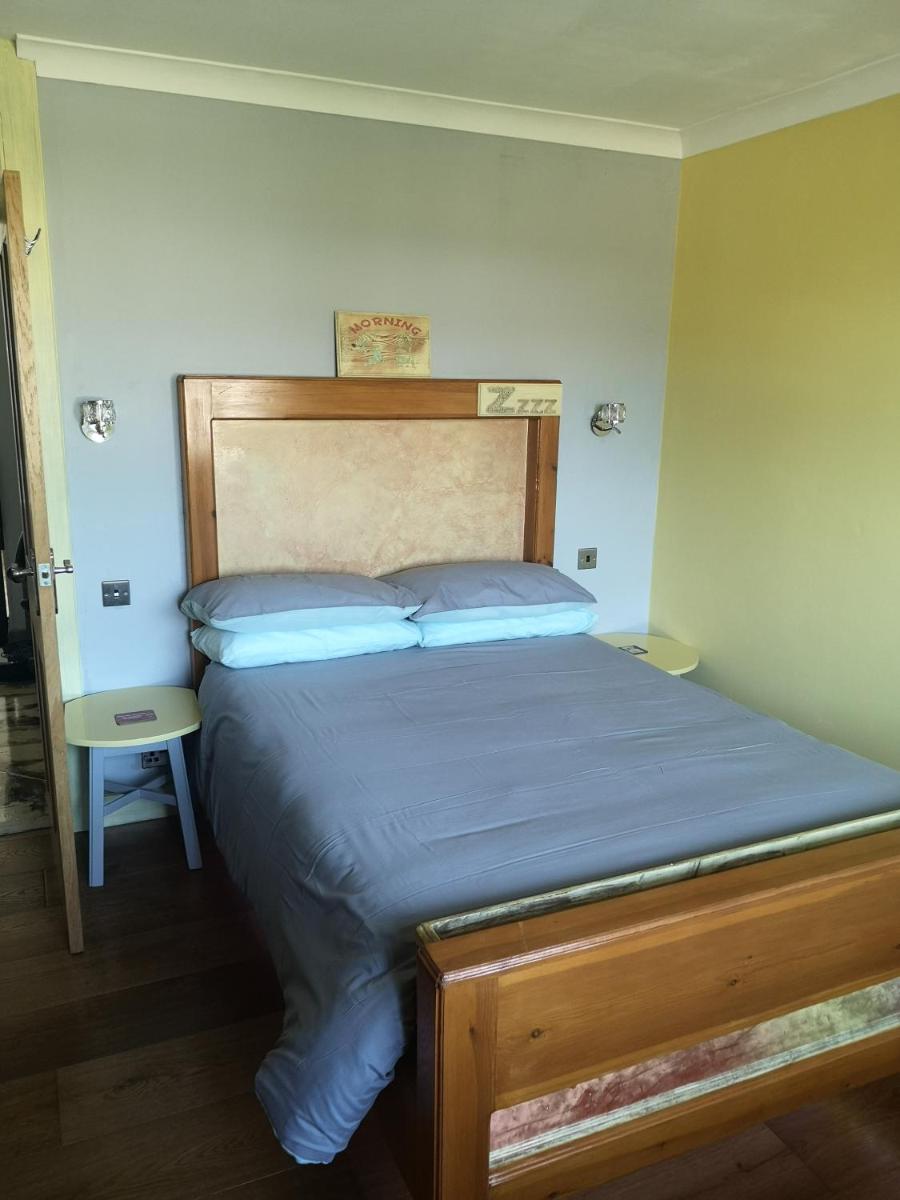 Cedar Top - Housity