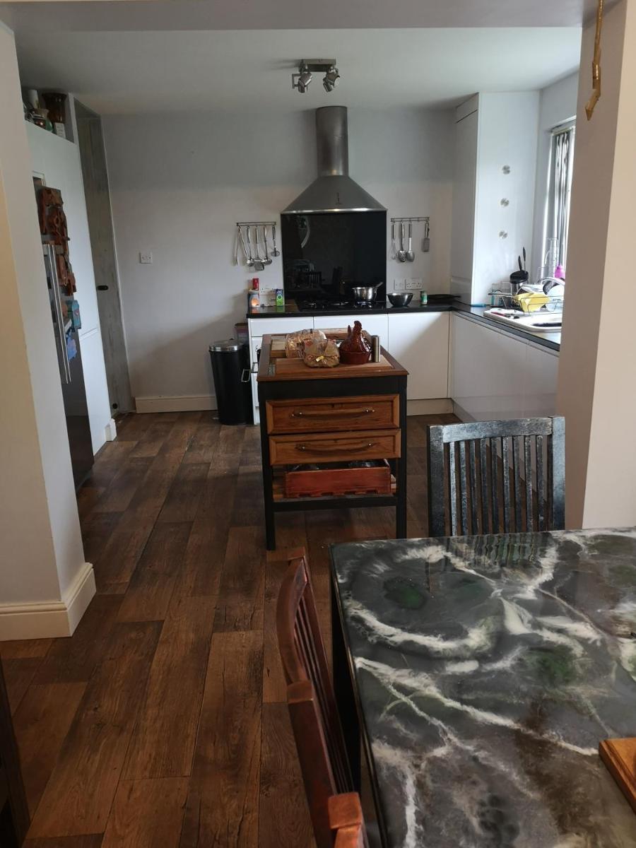 Cedar Top - Housity