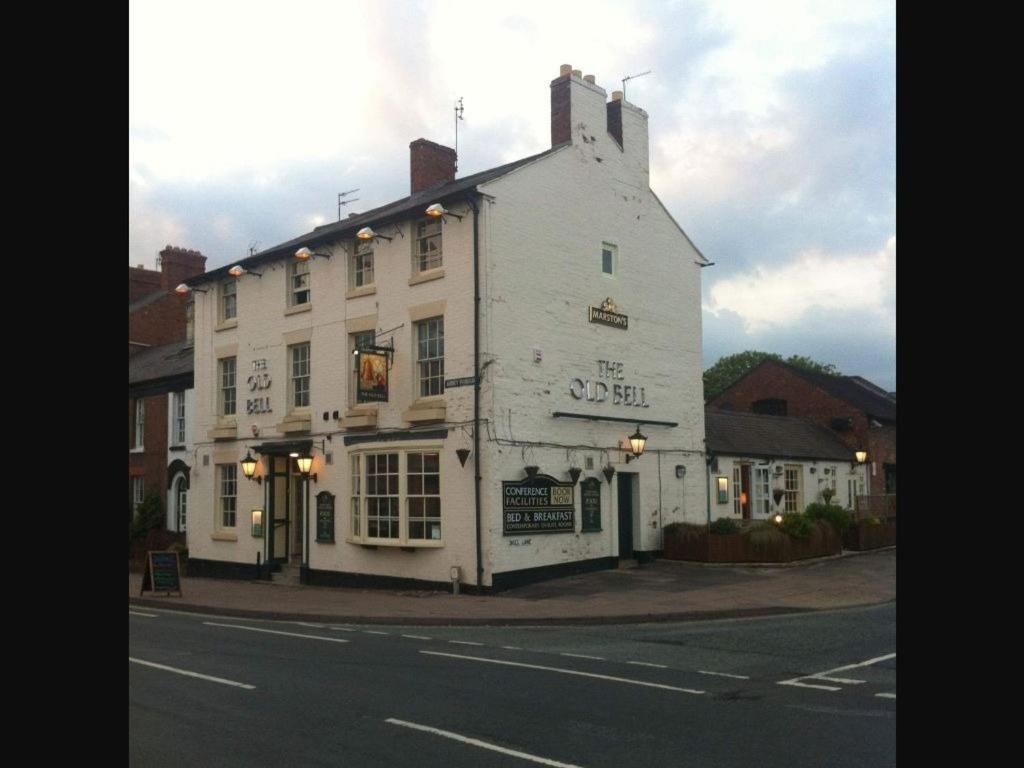 The Old Bell - Housity