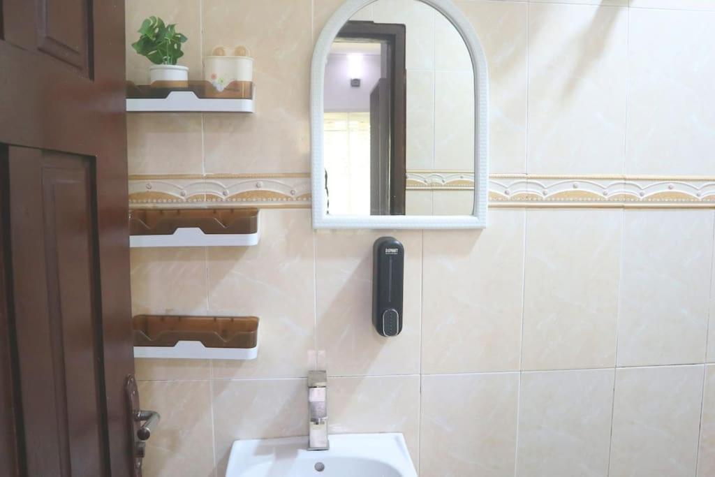 Suitetrails - Sonia Apartments Ikeja