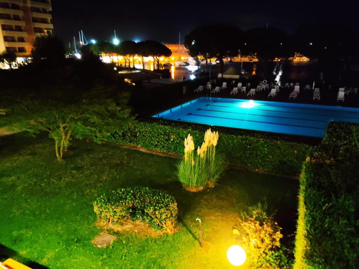Suitetrails - Signora Ruth - Aprilia Residence