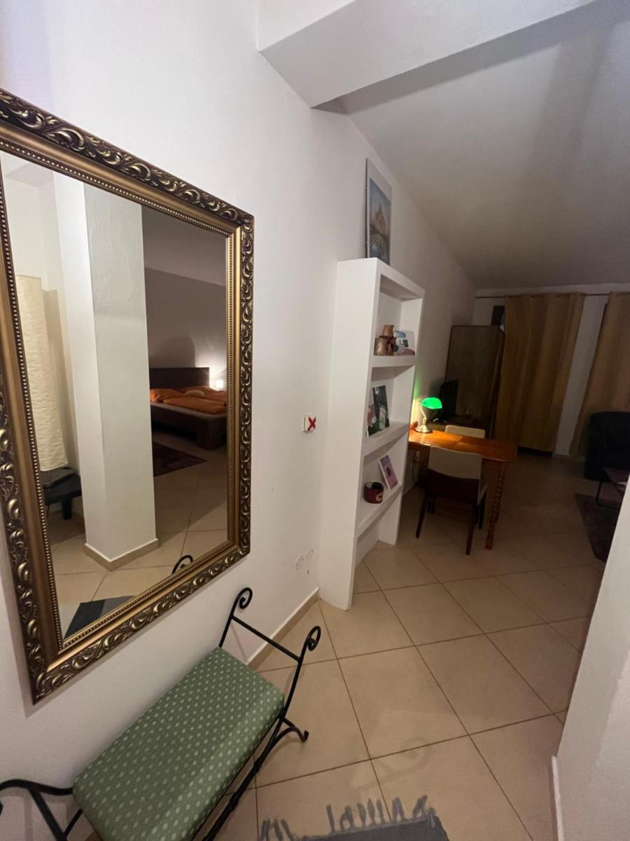 Monelly Apartman - Housity