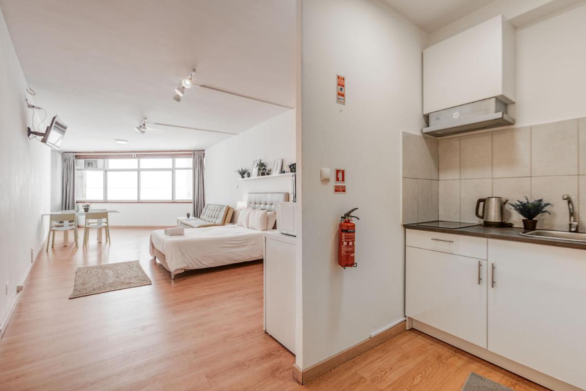 Suitetrails - Travel & Live Aliados Apartment