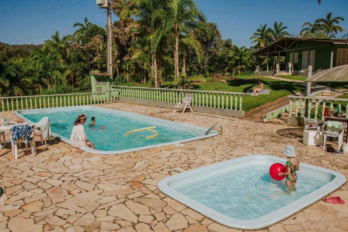 Suítes Romanetto com Piscina e Vista - Antonina - Housity