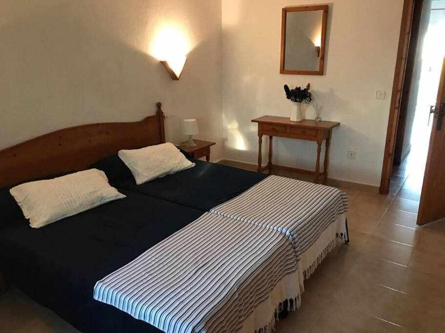 Turqueta Apartamento con piscina - Housity