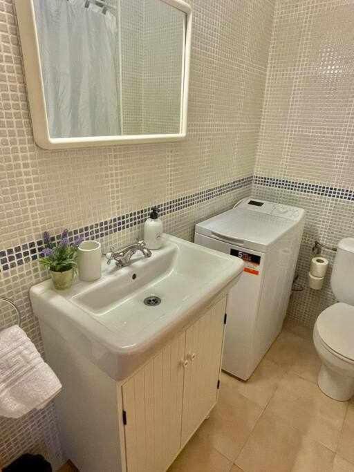 Turqueta Apartamento con piscina - Housity