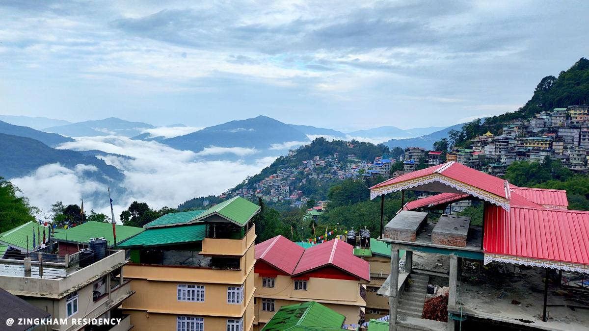 Hotel Zingkham Residency - Housity