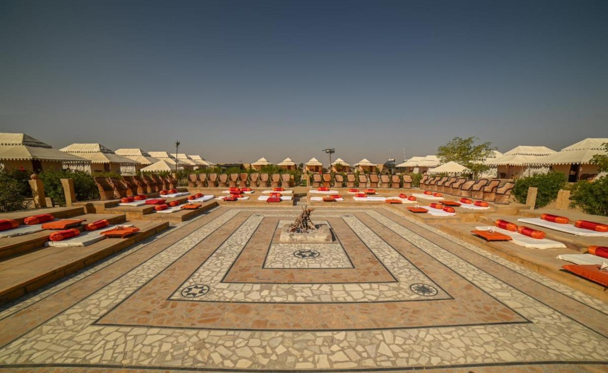 Lakhmana Desert Camp With Swimming Pool - Housity