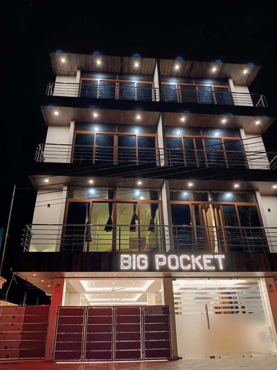 Big Pocket Hotel - Housity