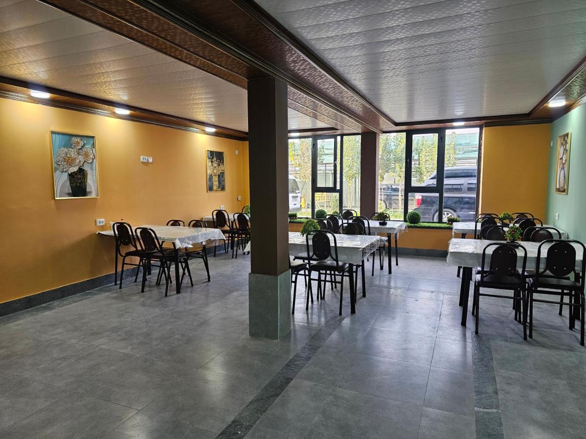 Bahra Hotel - Housity