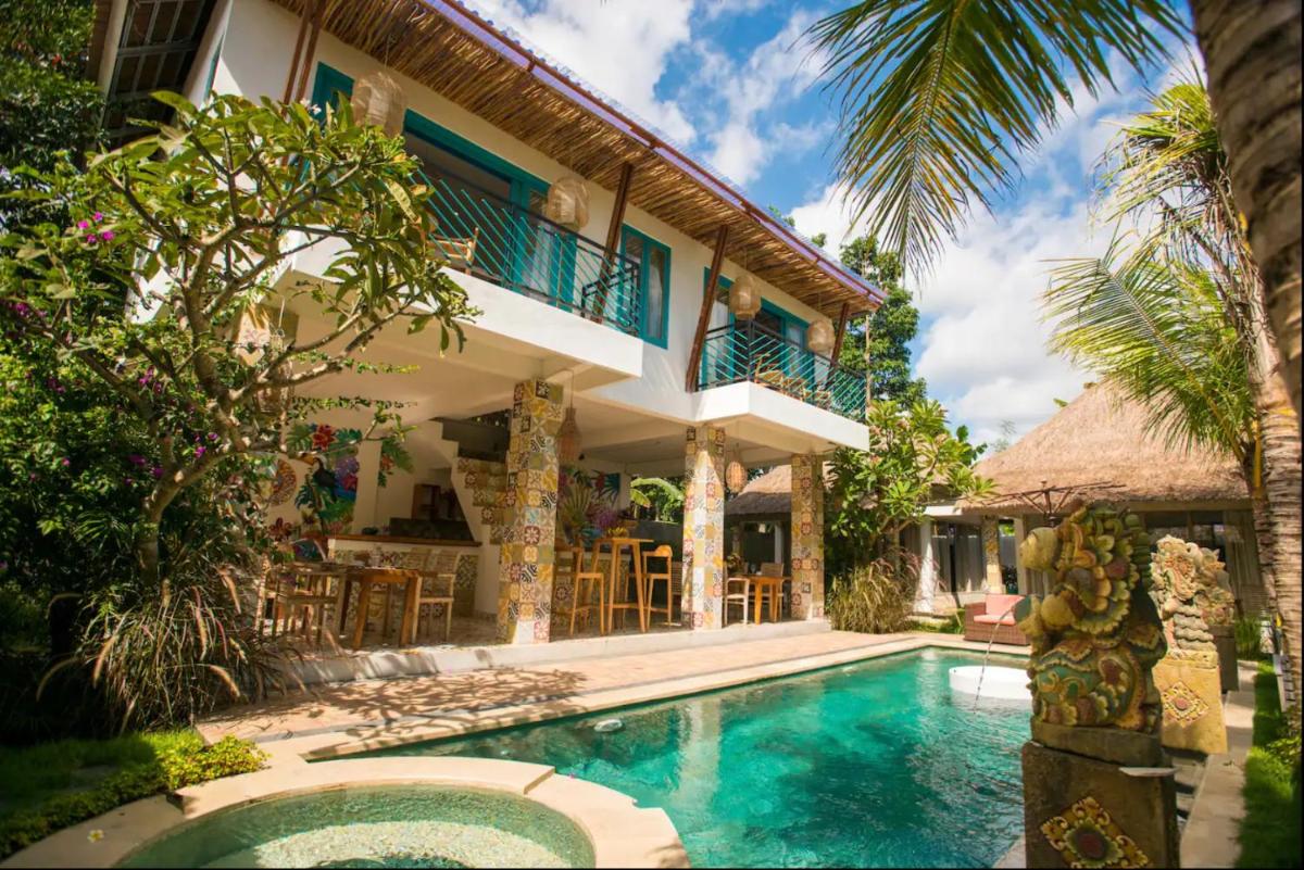 Suitetrails - Ubud Dream-III: 2-BDR apartments above the pool