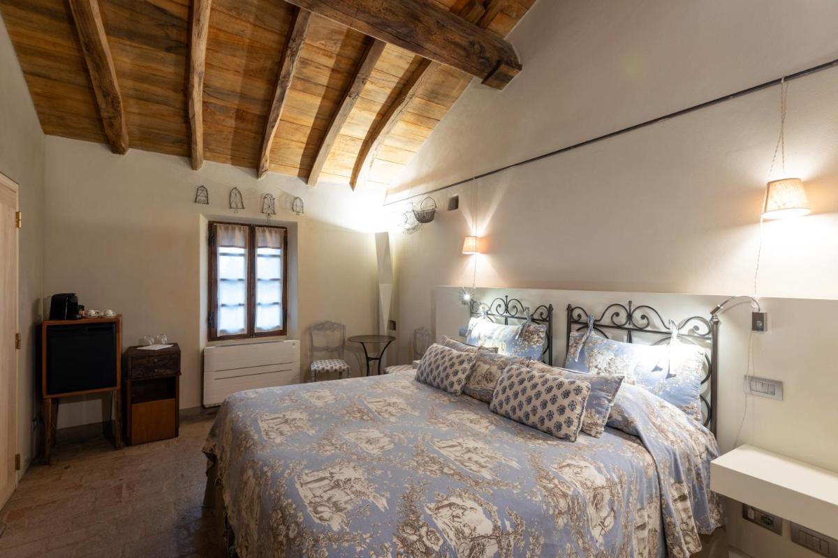 Antica Corte Pallavicina Relais - Housity