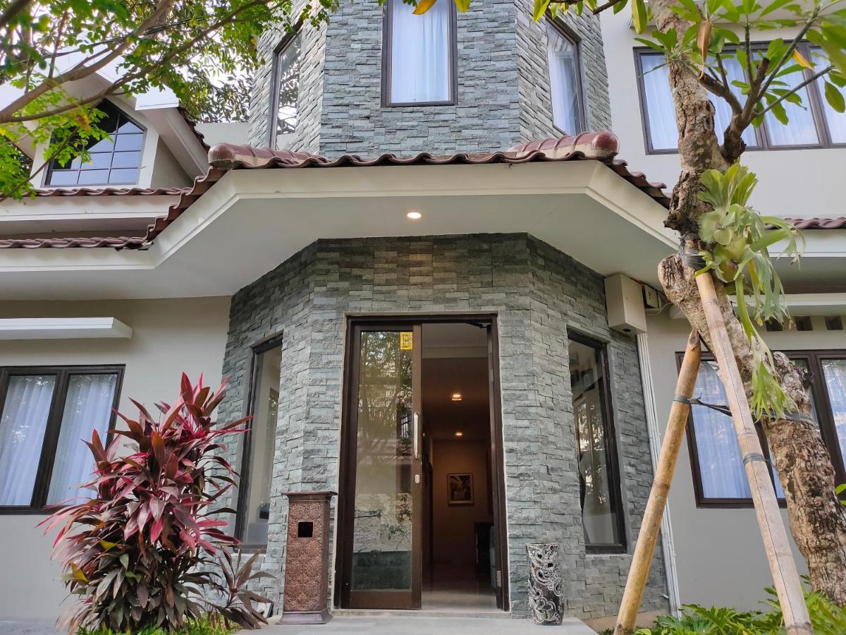 Wyndham Garden Yogyakarta - Housity