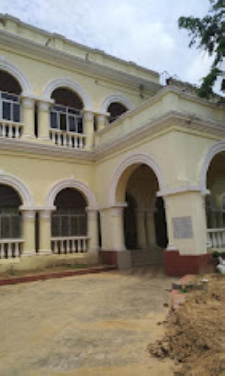 Circuit House,Cuttack - Housity