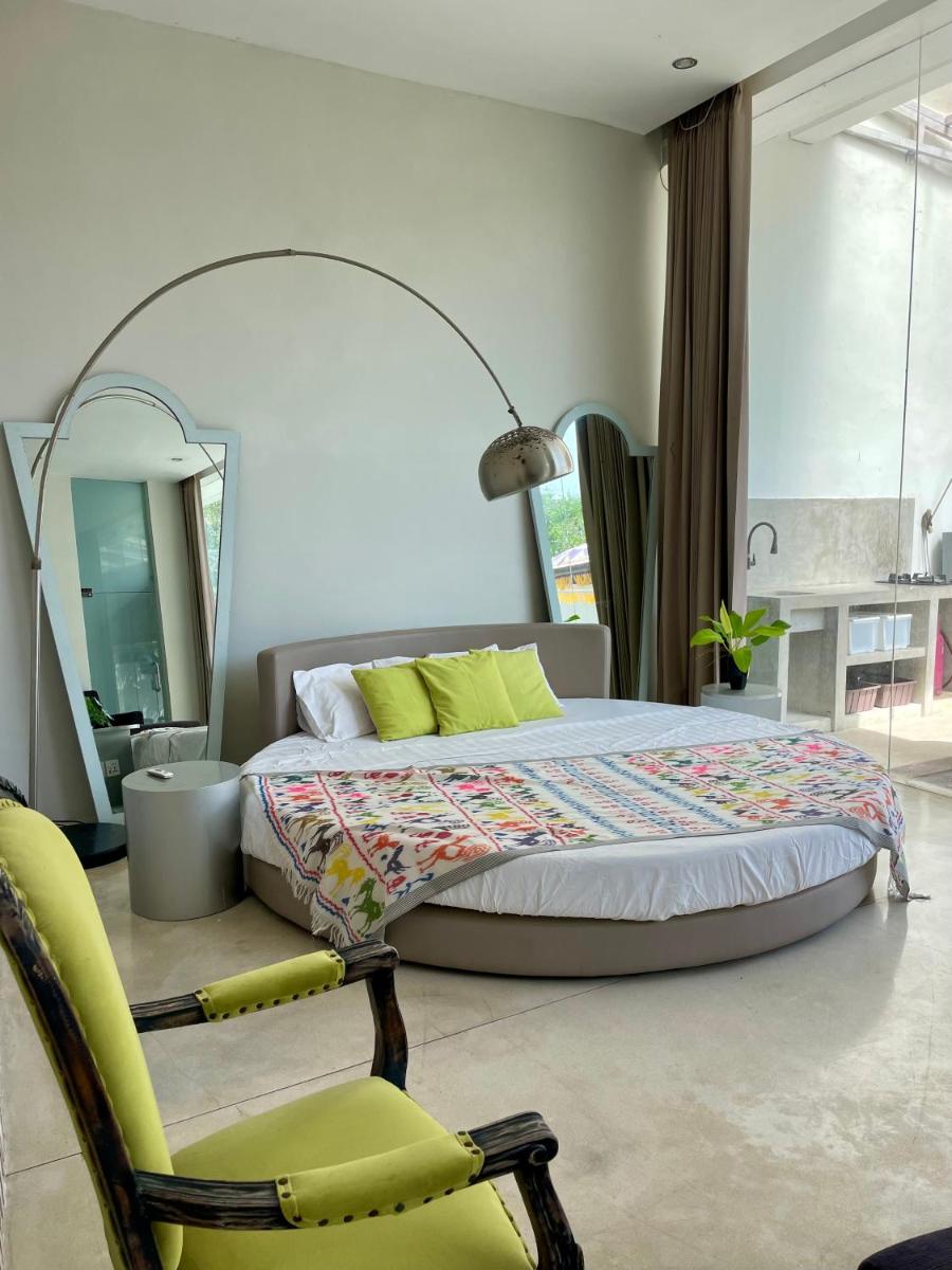 Suitetrails - Pecatu New Kuta Modern Guest Suite