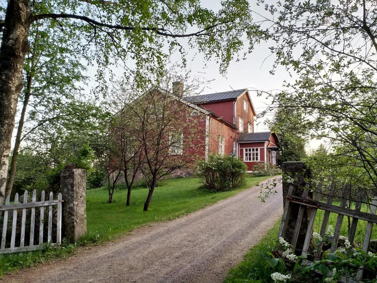 Westerby Gård - Housity