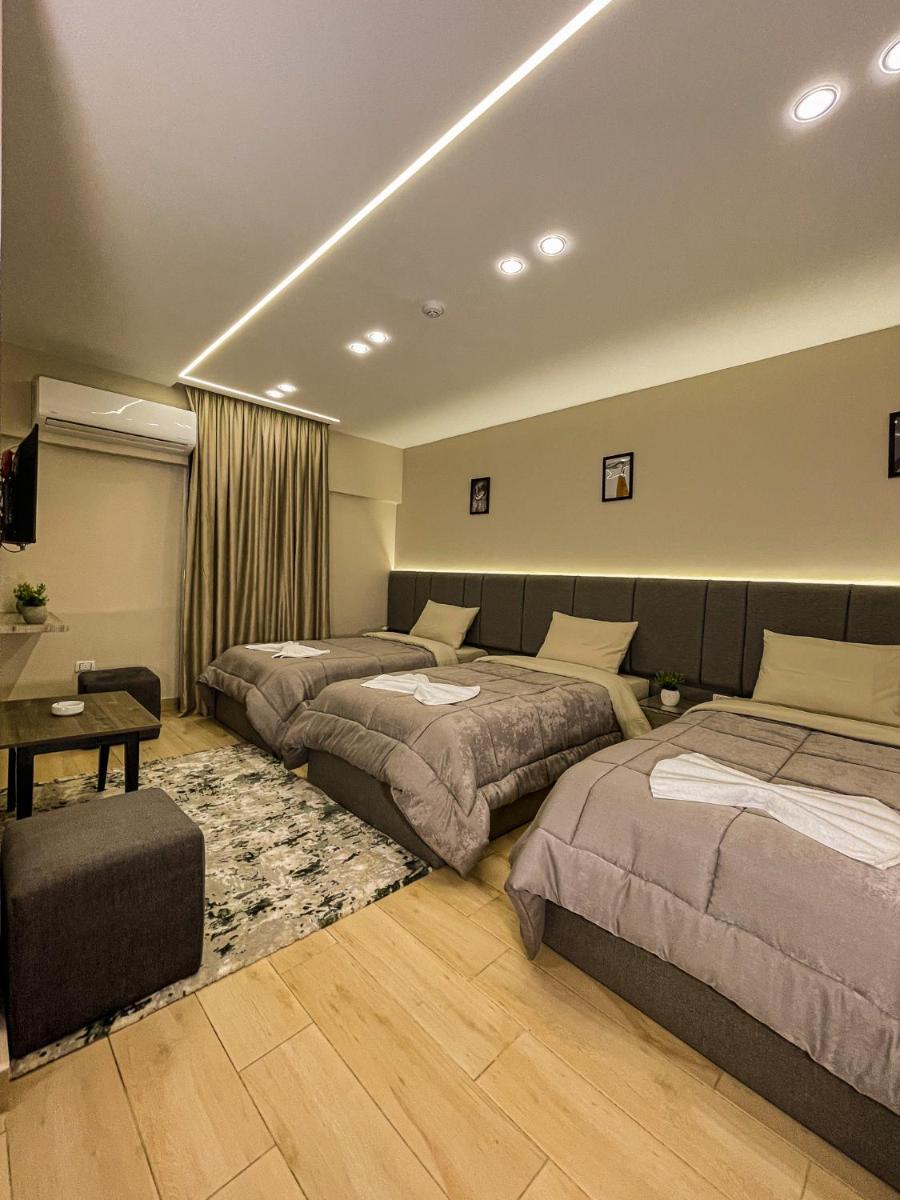 Holy Sheet Plus - Housity