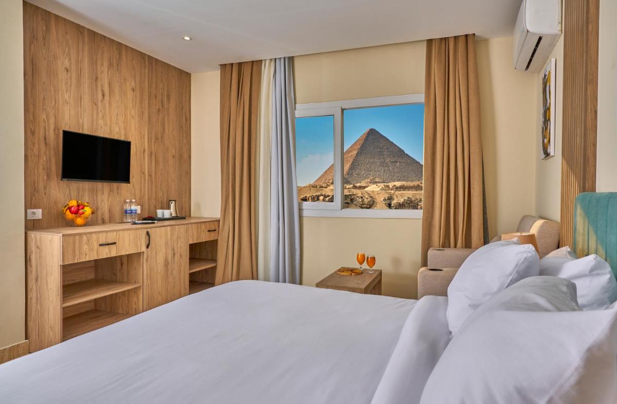 Soul Pyramids View - Housity