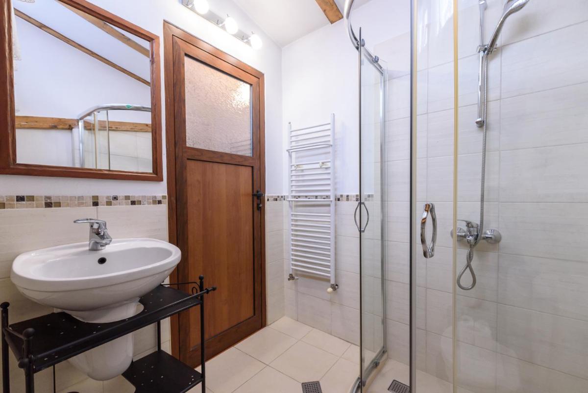 Suitetrails - Chalet Garibaldi - Total Chalets - Fully Catered