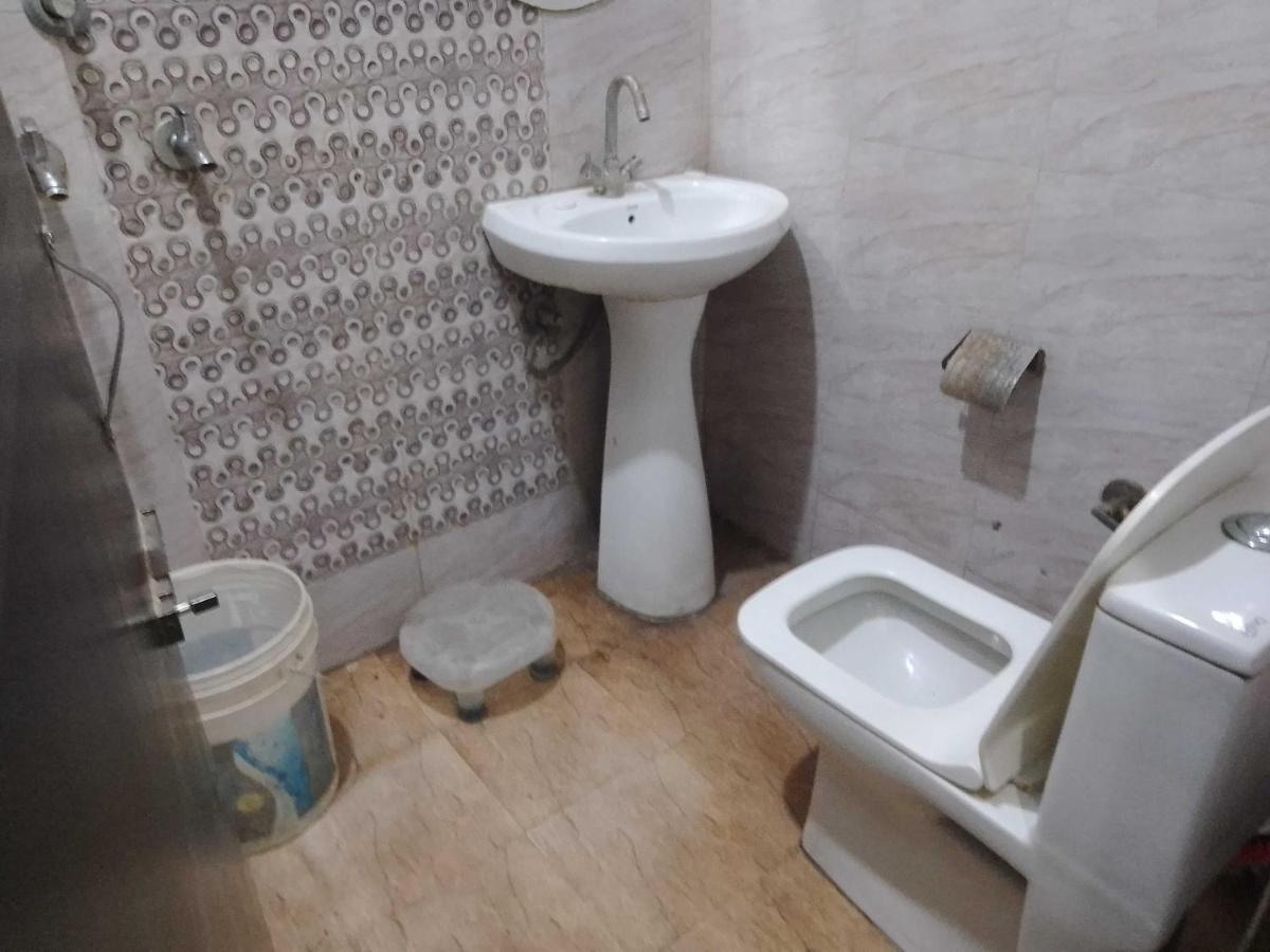 OYO The MM Crown Hotel - Housity
