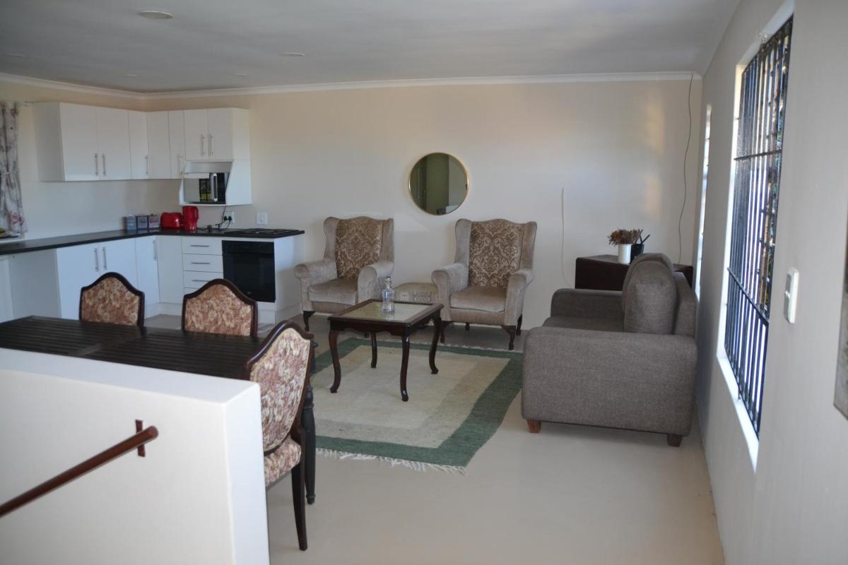 Durban Italian villa 3 - Housity