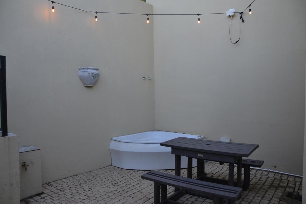 Durban Italian villa 3 - Housity