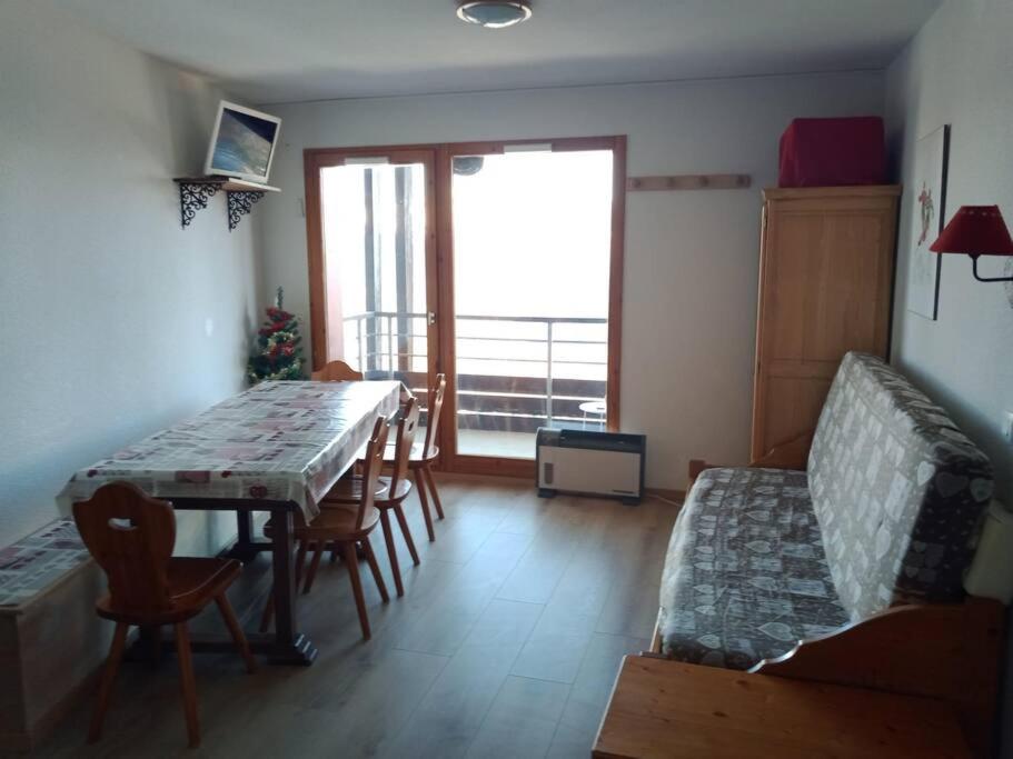 Appartement Le Corbier, 3 pieces, 7 personnes, au pied des pistes - Housity