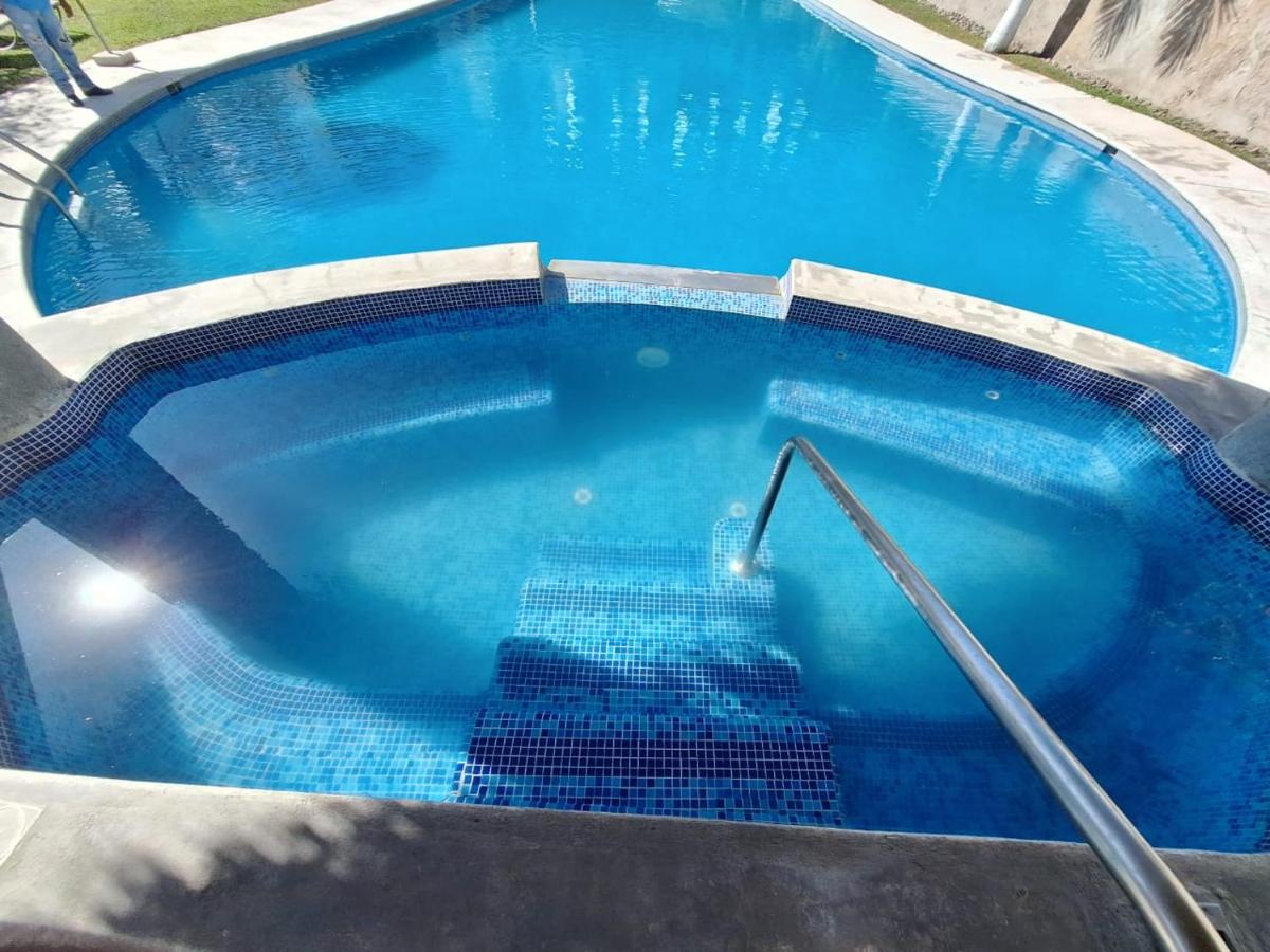 Suitetrails - Paraiso Teques, Casa entera con acceso al lago