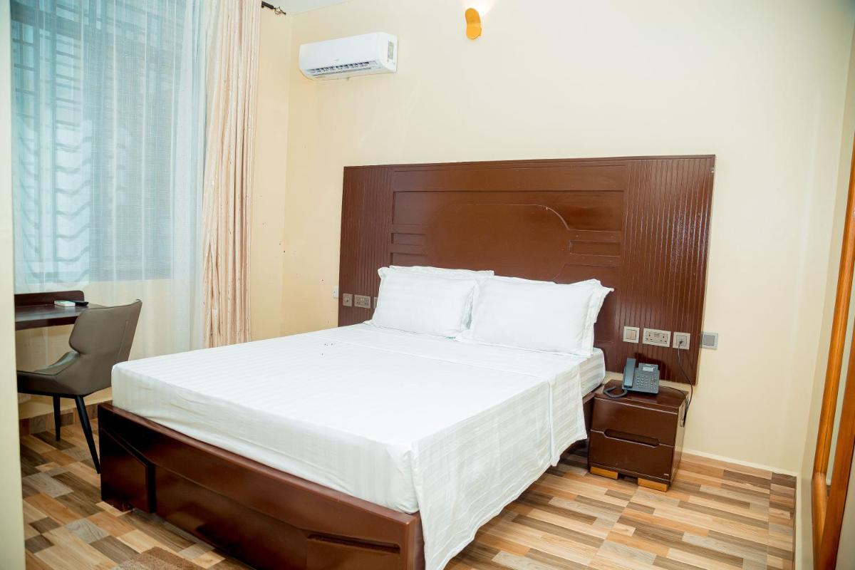 ANINY HOTEL - Housity