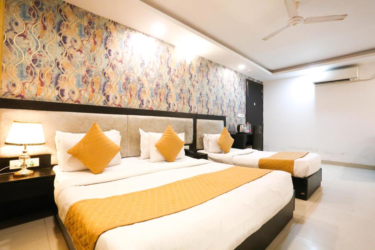 Suitetrails - Hotel Aashiyana New Delhi