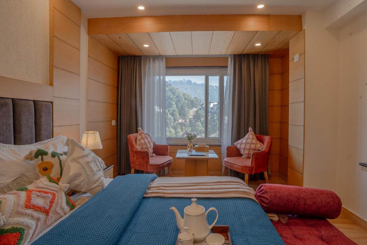 Super Hotel by Perfectstayz Mall Road - Housity