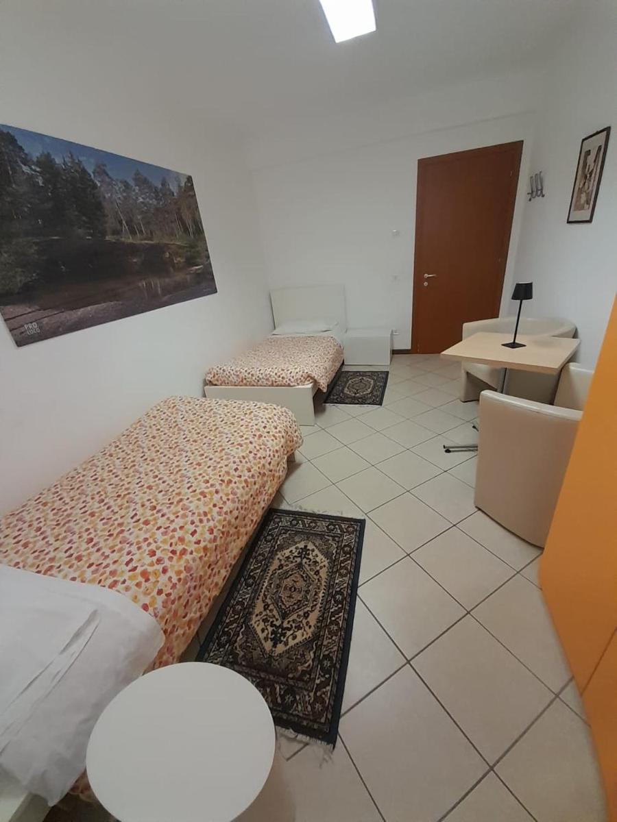 Lunga Via Delle Dolomiti - Housity
