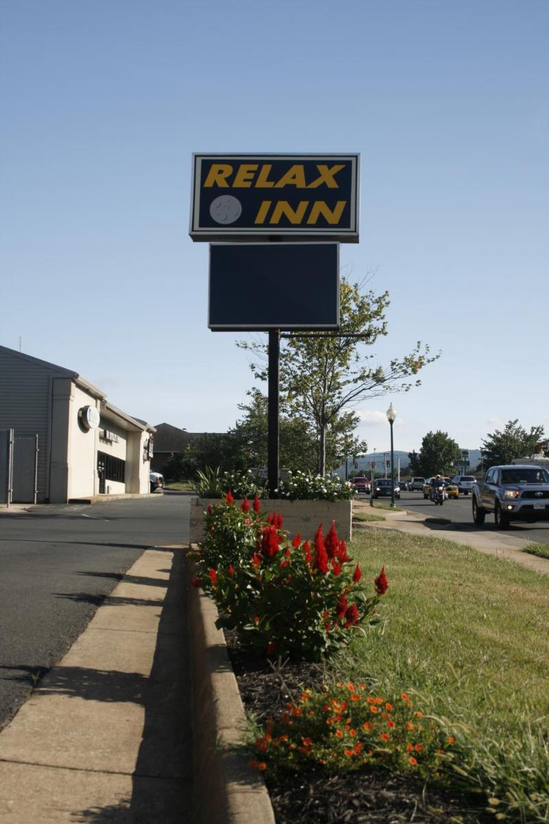 Relax Inn Front Royal - Housity